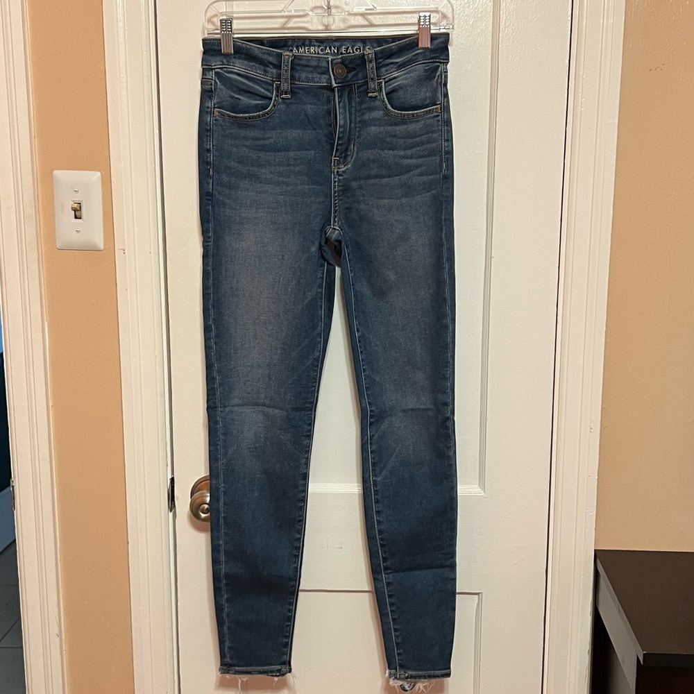 AE Hi-Rise Jegging. Size 4.